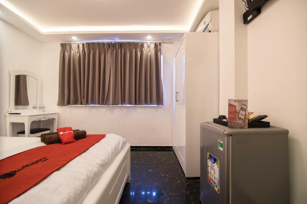 胡志明市 Reddoorz @ Bui Vien Walking Street 3酒店 外观 照片